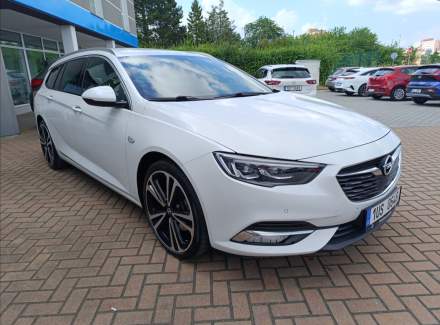 Opel - Insignia