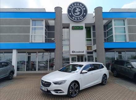Opel - Insignia