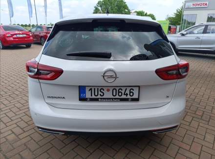 Opel - Insignia
