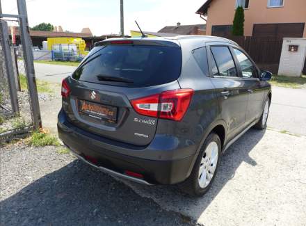 Suzuki - SX4