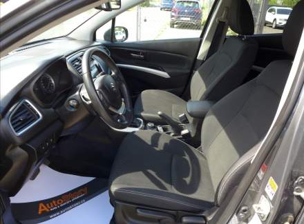Suzuki - SX4