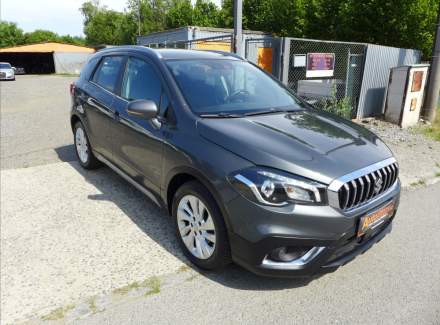 Suzuki - SX4