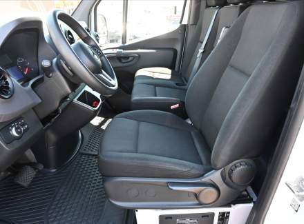 Mercedes-Benz - Sprinter