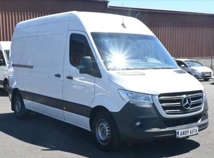 Mercedes-Benz - Sprinter