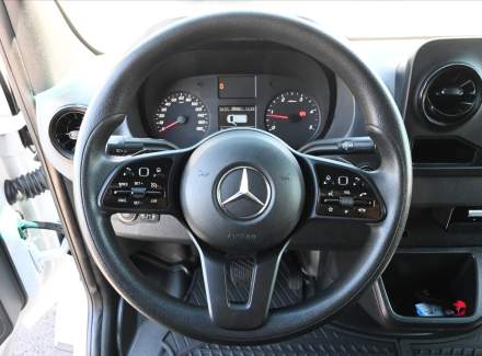 Mercedes-Benz - Sprinter