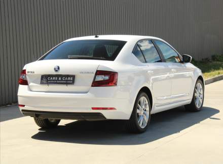 Škoda - Octavia