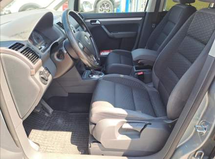 Volkswagen - Touran