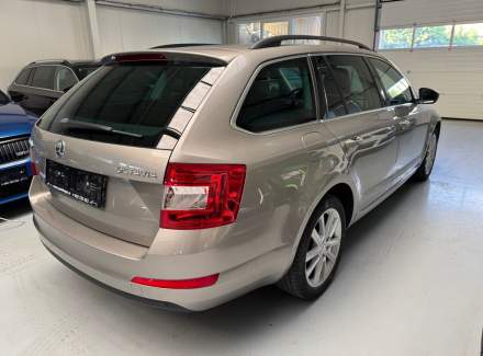 Škoda - Octavia