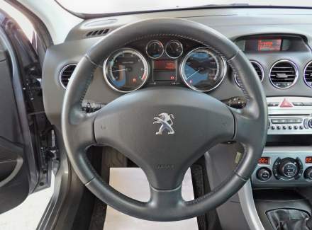 Peugeot - 308