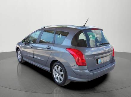 Peugeot - 308