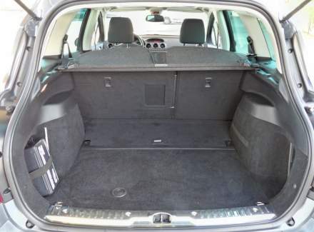 Peugeot - 308