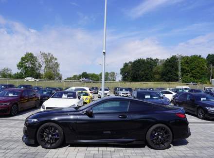 BMW - 8er