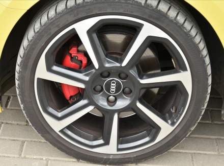 Audi - A1