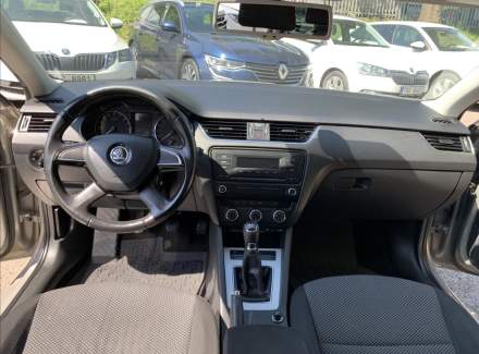 Škoda - Octavia