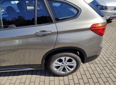 BMW - X1