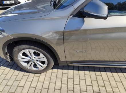 BMW - X1