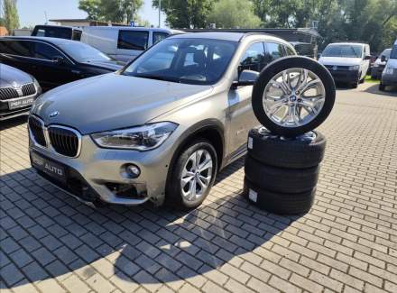 BMW - X1