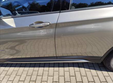 BMW - X1