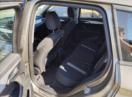 BMW - X1