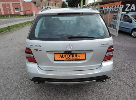 Mercedes-Benz - M-class