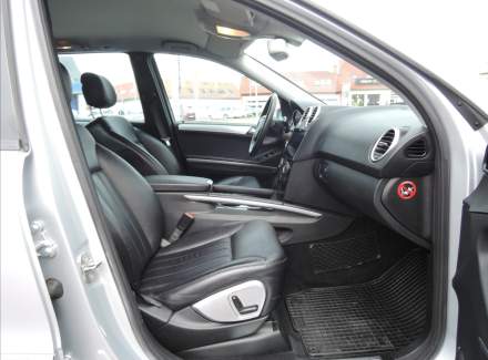 Mercedes-Benz - M-class