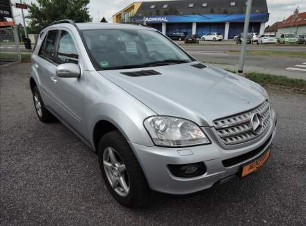 Mercedes-Benz - M-class