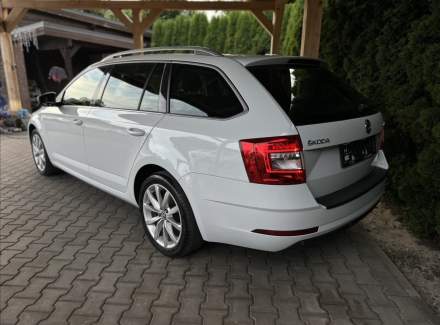 Škoda - Octavia
