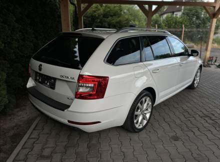 Škoda - Octavia