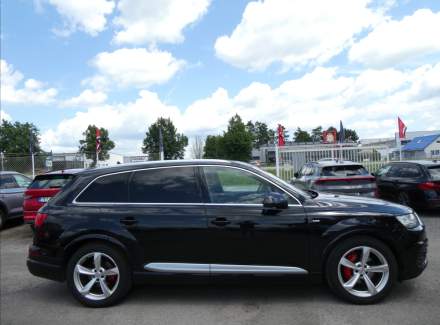 Audi - Q7