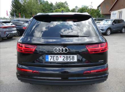Audi - Q7