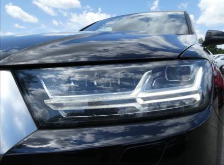 Audi - Q7