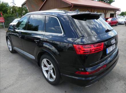 Audi - Q7