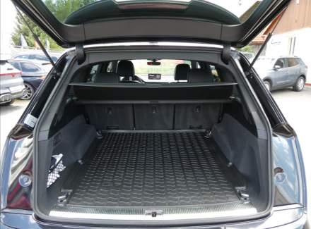 Audi - Q7