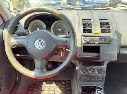 Volkswagen - Polo