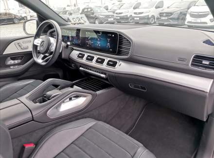 Mercedes-Benz - GLE
