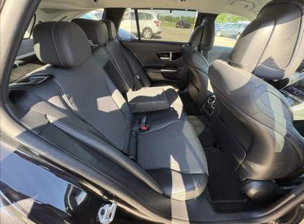 Mercedes-Benz - C-class