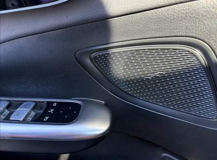 Mercedes-Benz - C-class