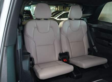 Volvo - XC90