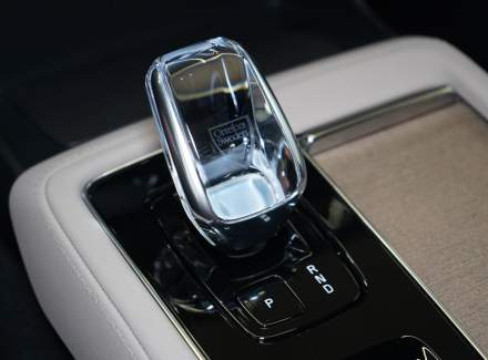 Volvo - XC90