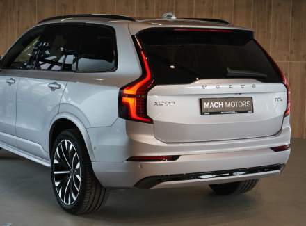 Volvo - XC90