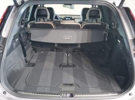 Volvo - XC90