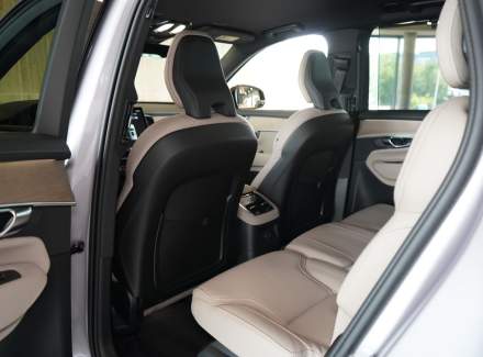 Volvo - XC90