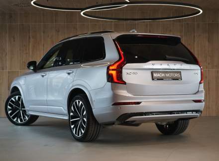 Volvo - XC90