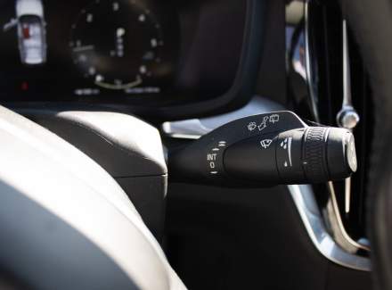 Volvo - V60