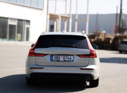 Volvo - V60
