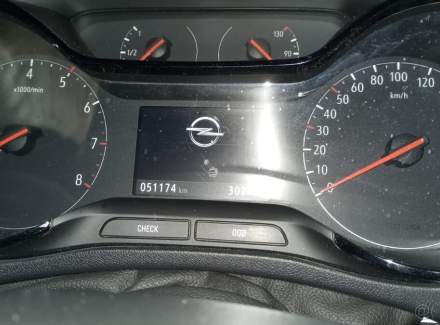 Opel - Crossland X