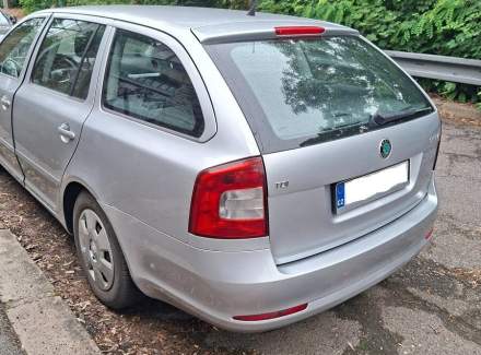 Škoda - Octavia