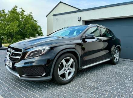 Mercedes-Benz - GLA