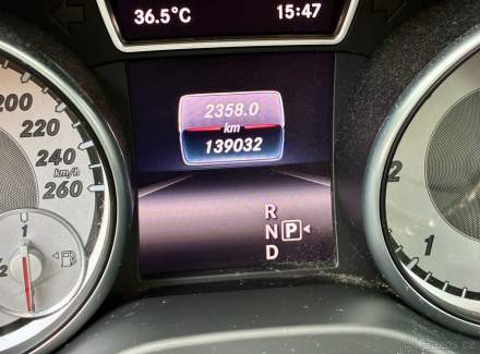 Mercedes-Benz - GLA