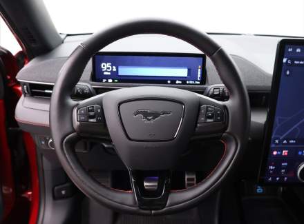 Ford - Mustang
